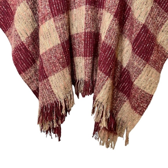 Torrid Red Tan Reversible Ruana Cozy Fall Plaid Women’s Tassel Cape One Size - Picture 12 of 12